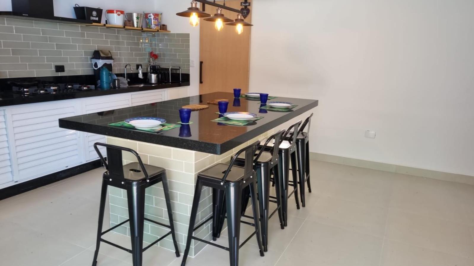 O Paraiso Em Peruibe Casa Para Ate 25 Pessoas Exteriör bild